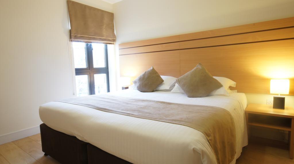 Lodge Drive Serviced Apartments Enfield Exterior foto
