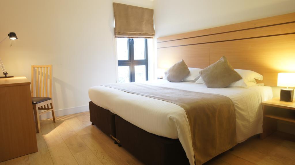 Lodge Drive Serviced Apartments Enfield Exterior foto