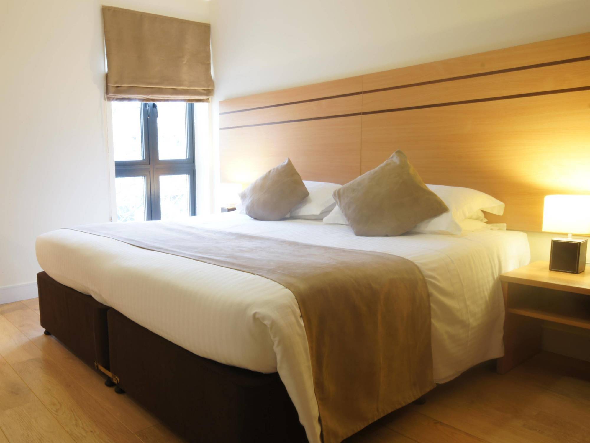 Lodge Drive Serviced Apartments Enfield Exterior foto