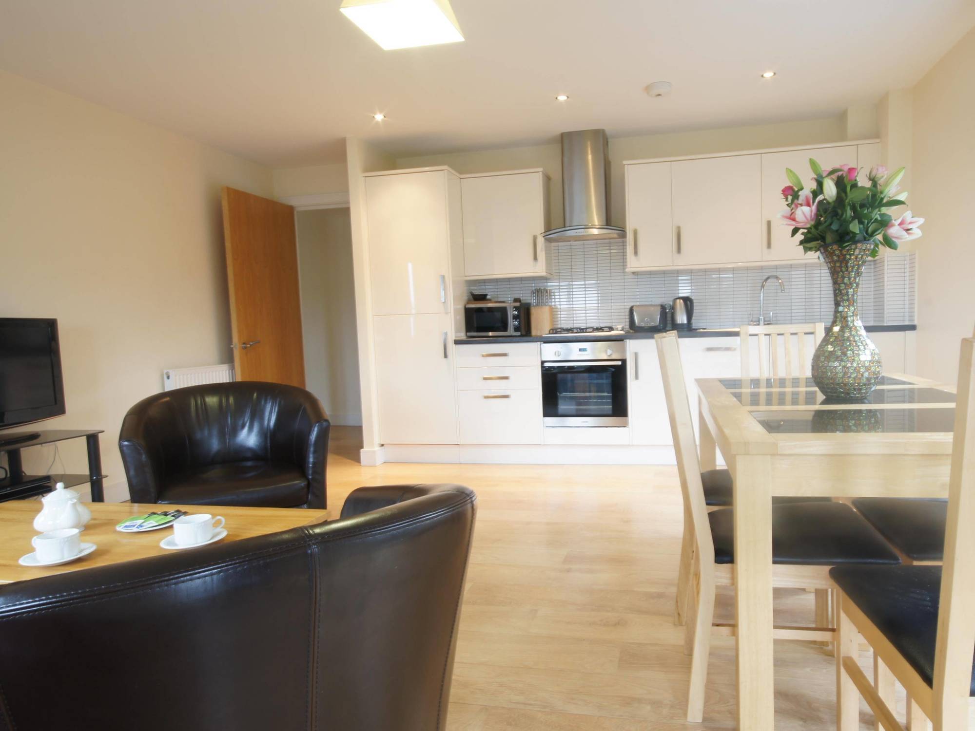 Lodge Drive Serviced Apartments Enfield Exterior foto